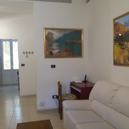 Casa Vacanze Lida Marina Di Carrara Bagian luar foto